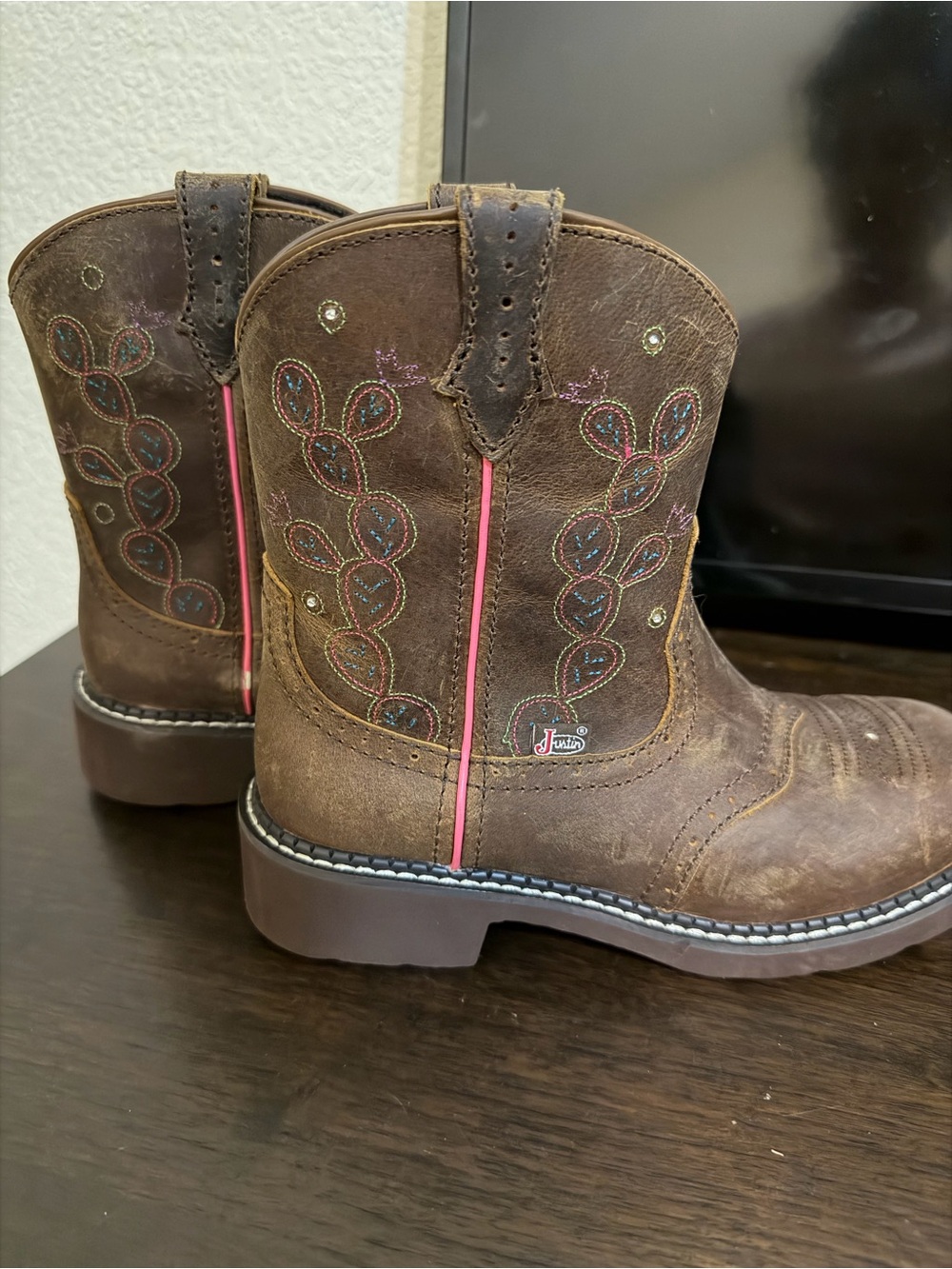 Justin Boots Brown Leather Kids Western Boots with Pink Trim